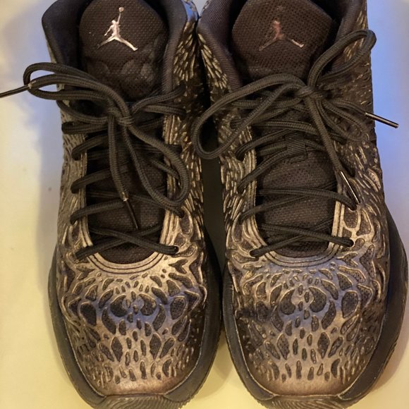 Jordan Other - Jordans Reveal Shoes color black Mens 8
